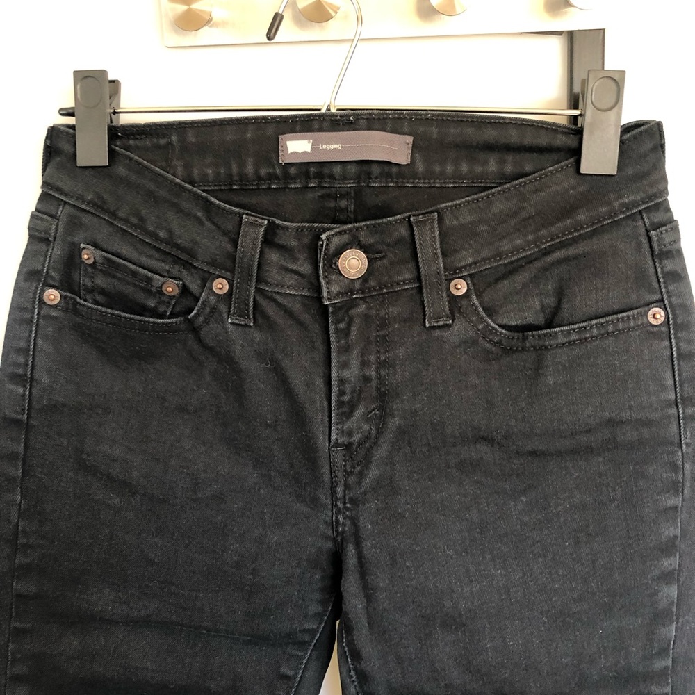 Levi's black leggings